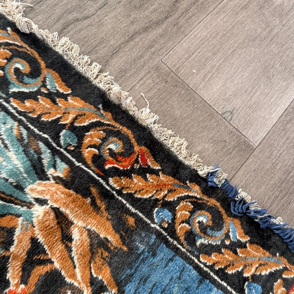 Rustic Wildlife Tapestry Rug - Picture 7 of 7